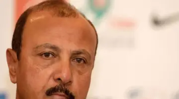 «ممكن يلعب شيئاً آخر غير الكرة».. محسن صالح ينتقد لاعب الأهلي